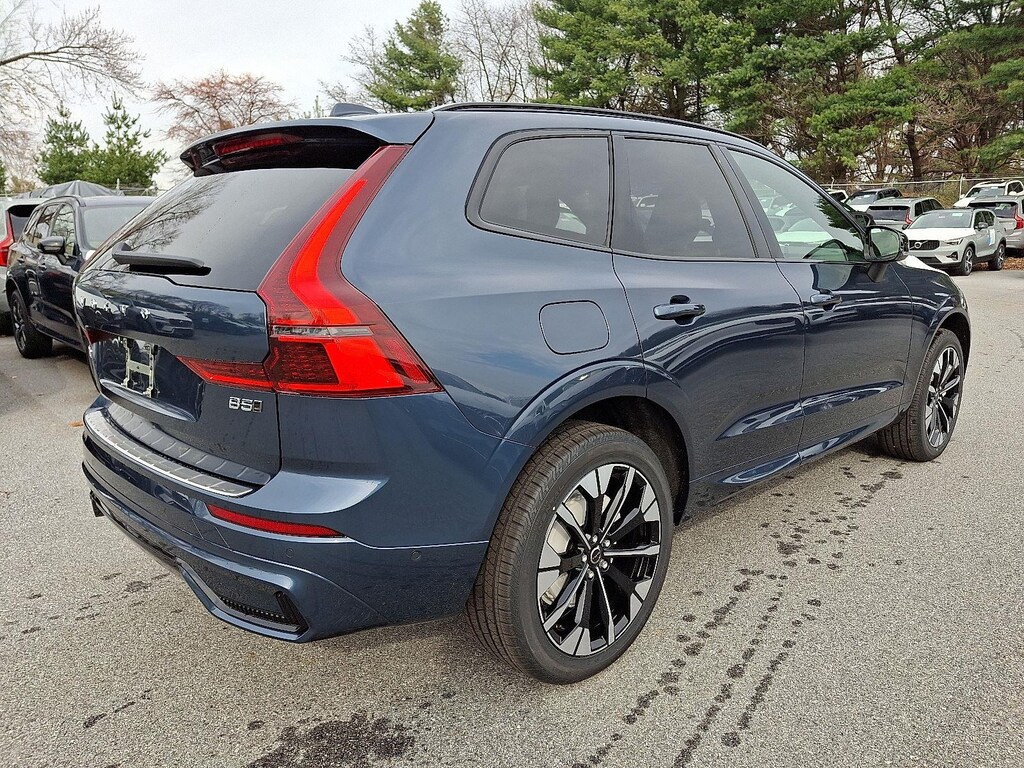 New 2026 Volvo XC60 B5 Plus SUV