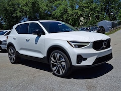 2026 Volvo XC40 B5 Plus AWD SUV