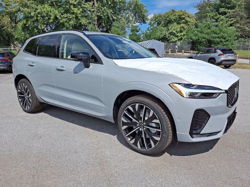 New 2026 Volvo XC60 B5 Ultra SUV