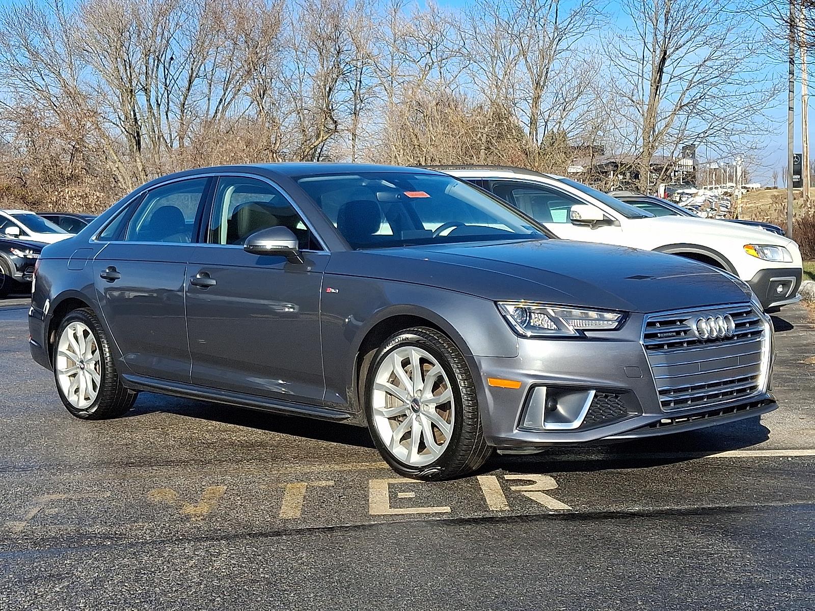 2019 Audi A4 Premium's photo