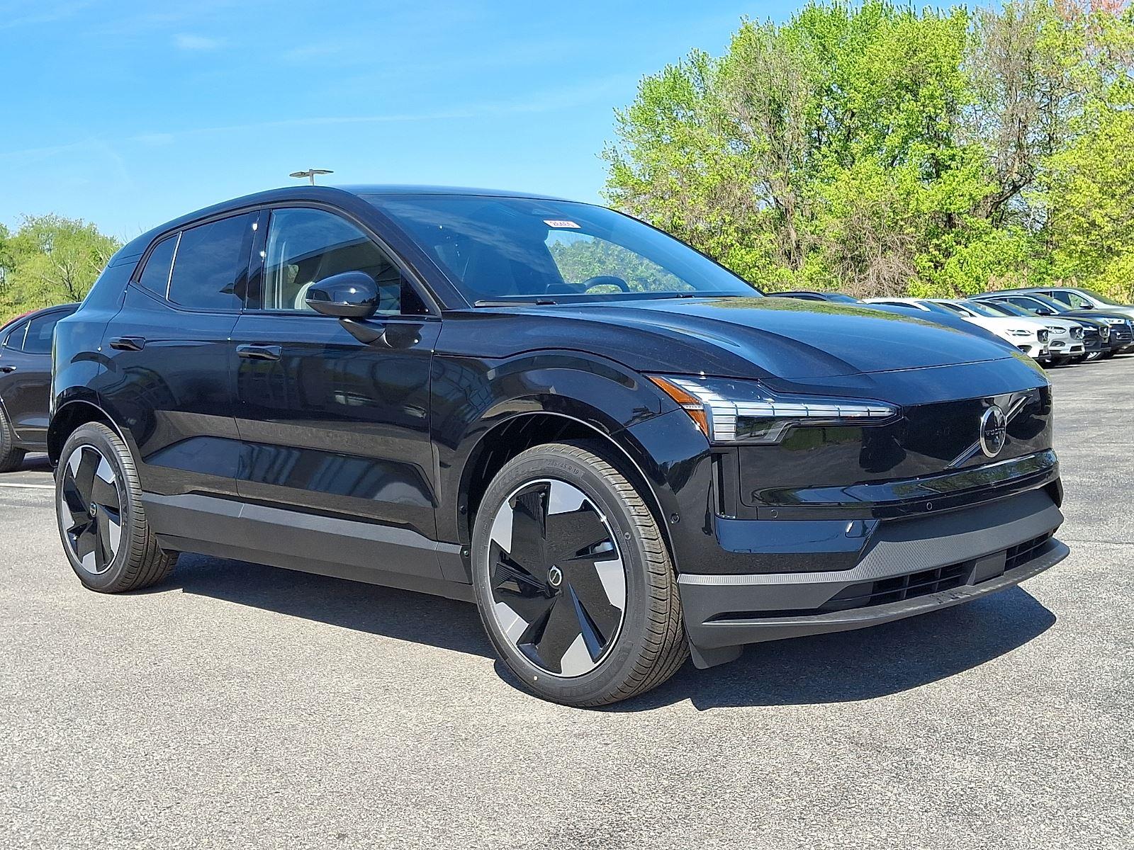 2026 Volvo EX30 Twin Motor Performance Ultra's photo