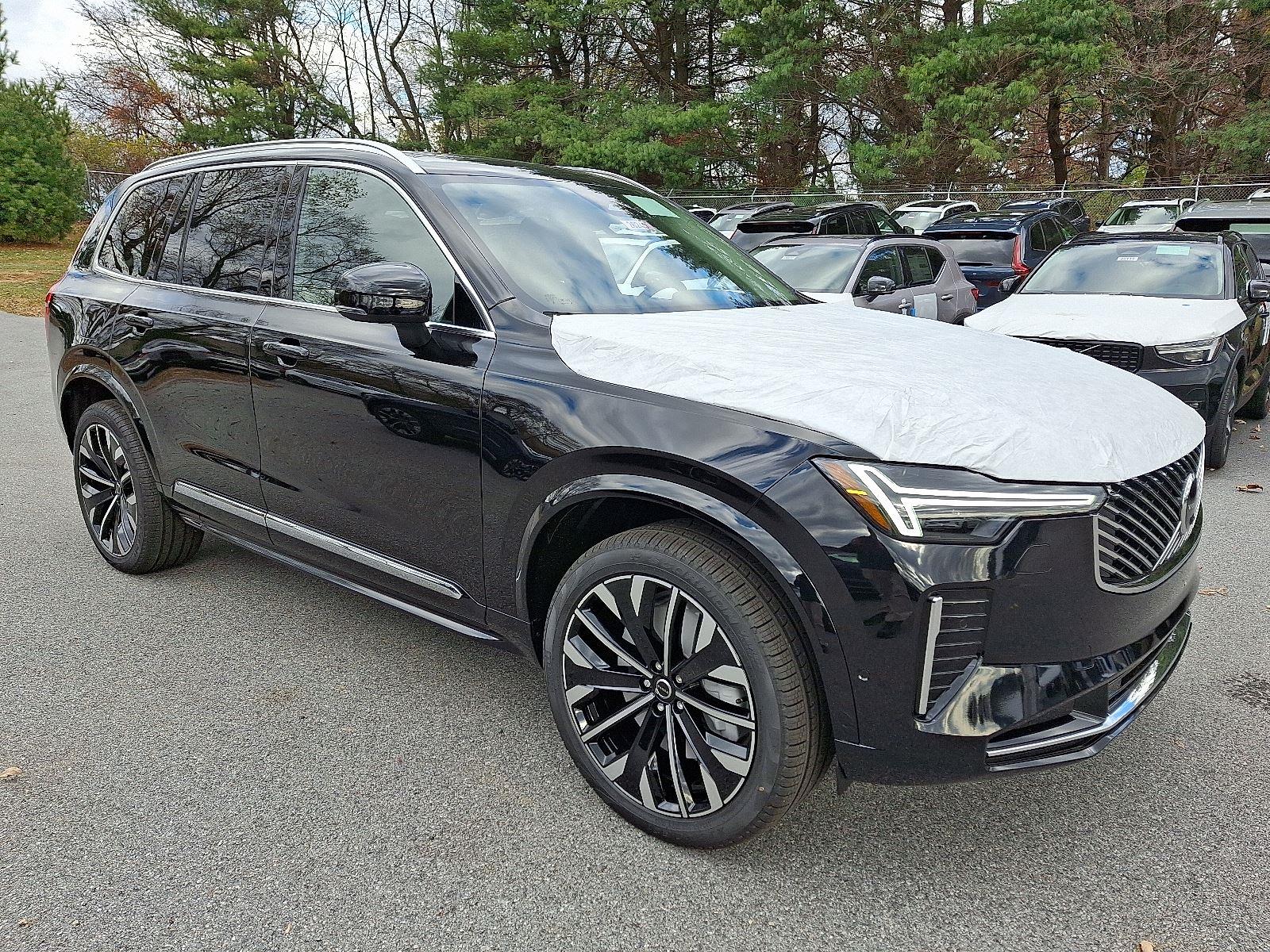 2026 Volvo XC90 Plus's photo