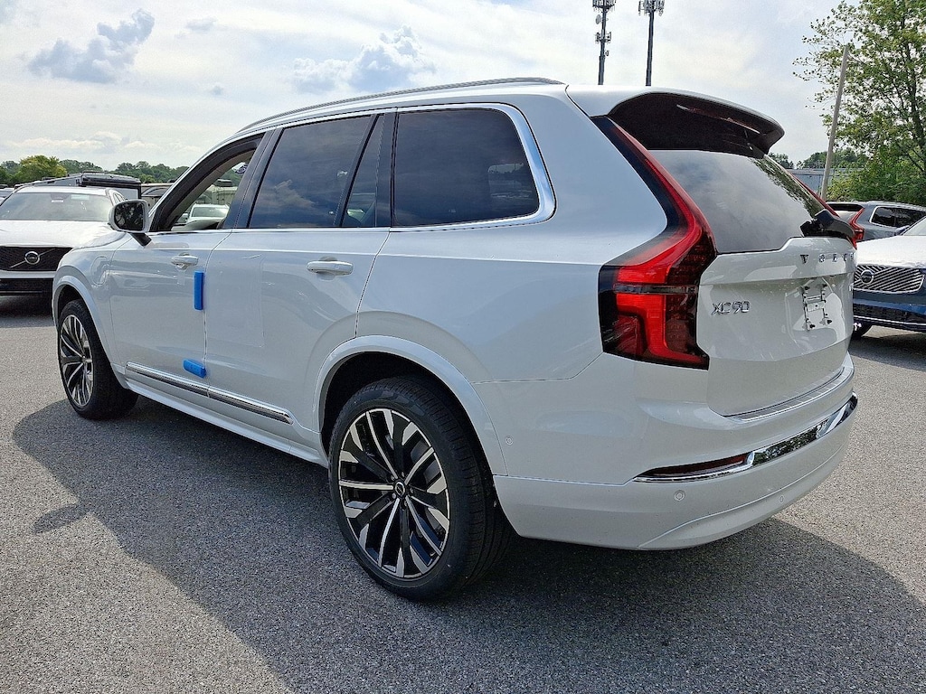 New 2026 Volvo XC90 plug-in hybrid T8 Ultra 7-Seater SUV