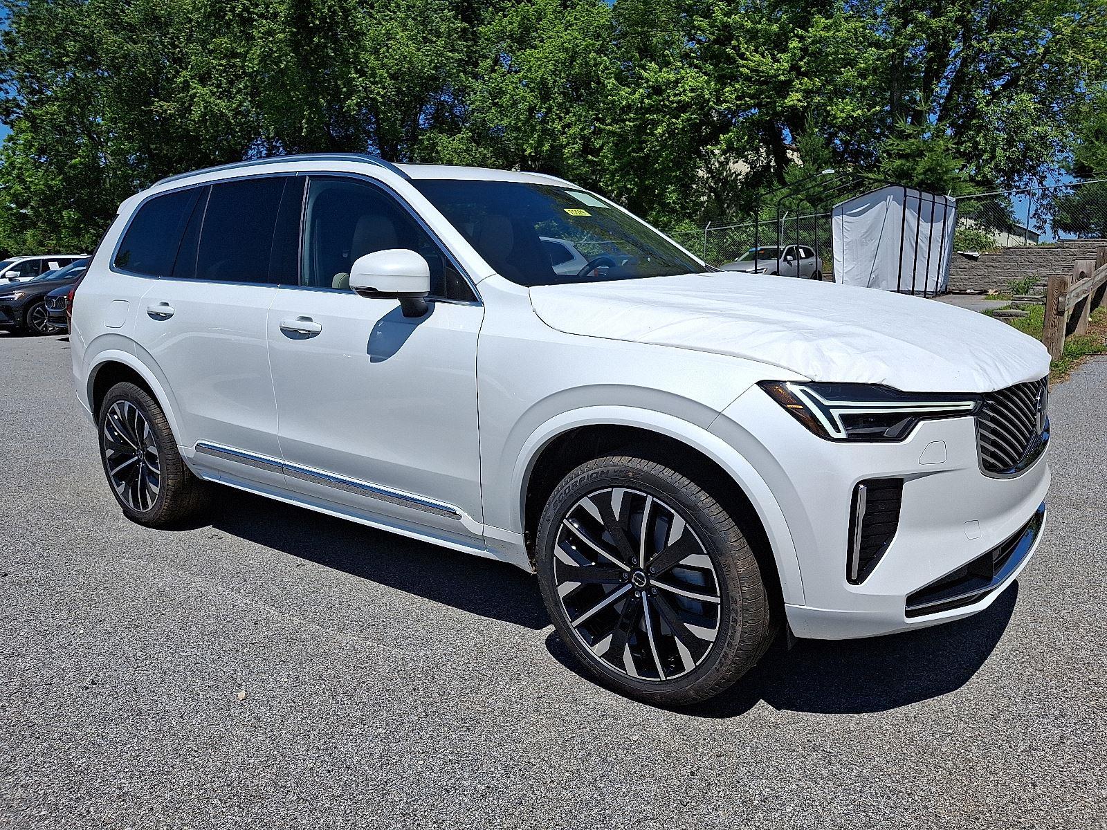 2025 Volvo XC90 SUV 