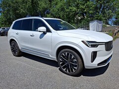 2025 Volvo XC90 B6 (2025.5) Core SUV