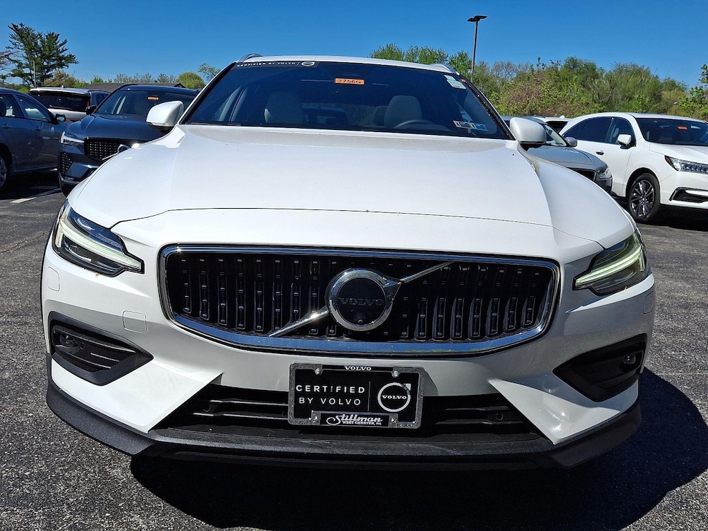 Certified 2024 Volvo V60 Cross Country Ultimate Wagon