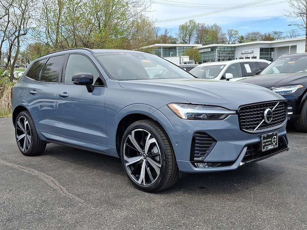 Certified 2023 Volvo XC60 Ultimate Dark Theme SUV