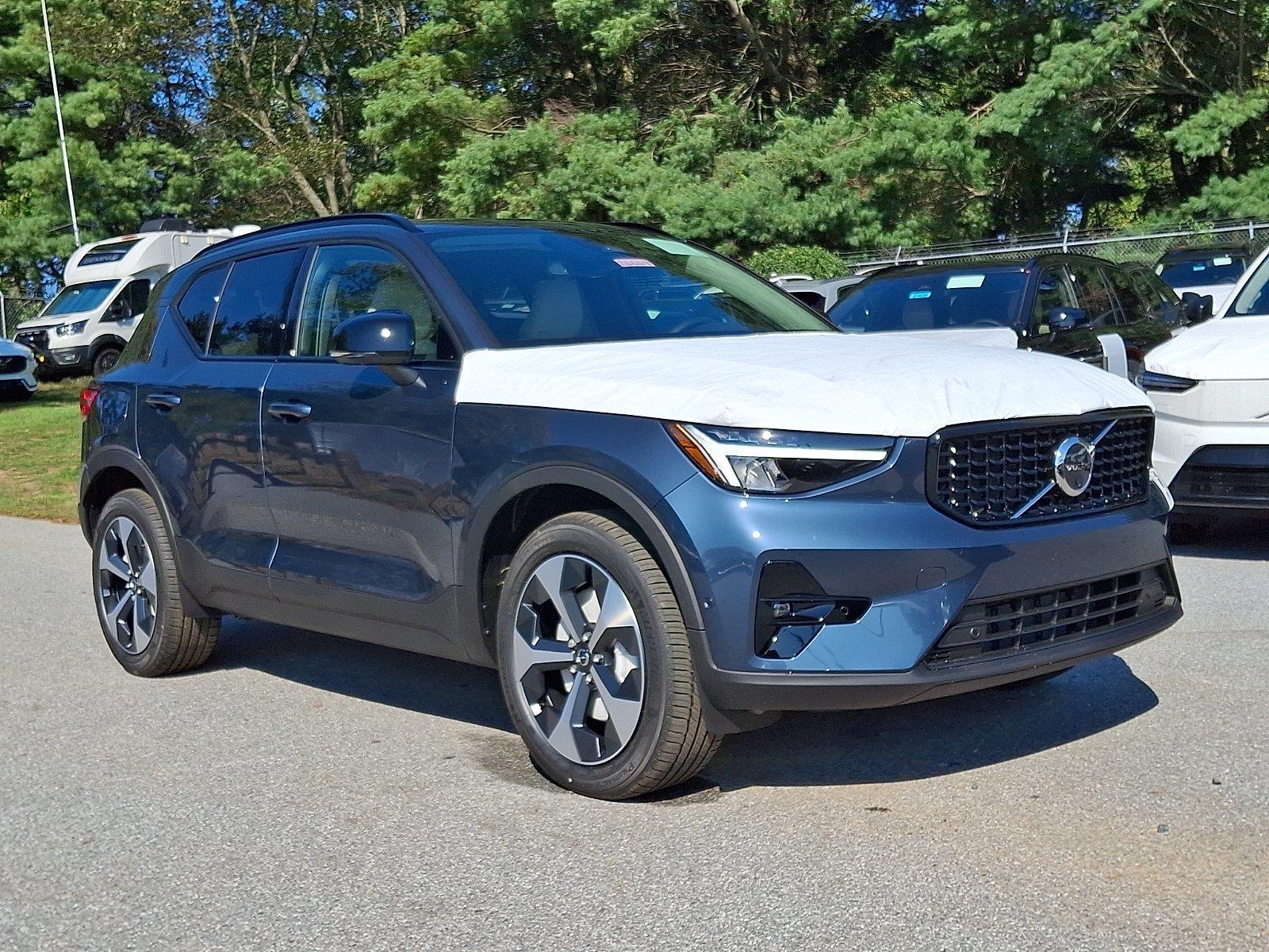 2026 Volvo XC40