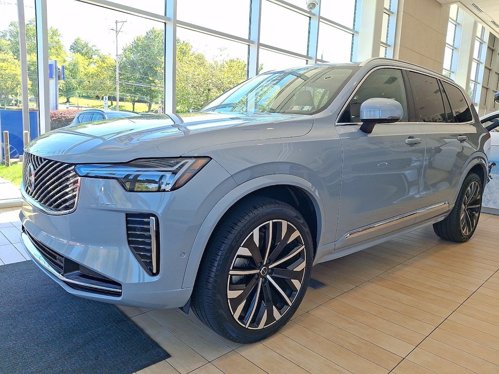 Certified 2026 Volvo XC90 B6 Ultra 7-Seater SUV