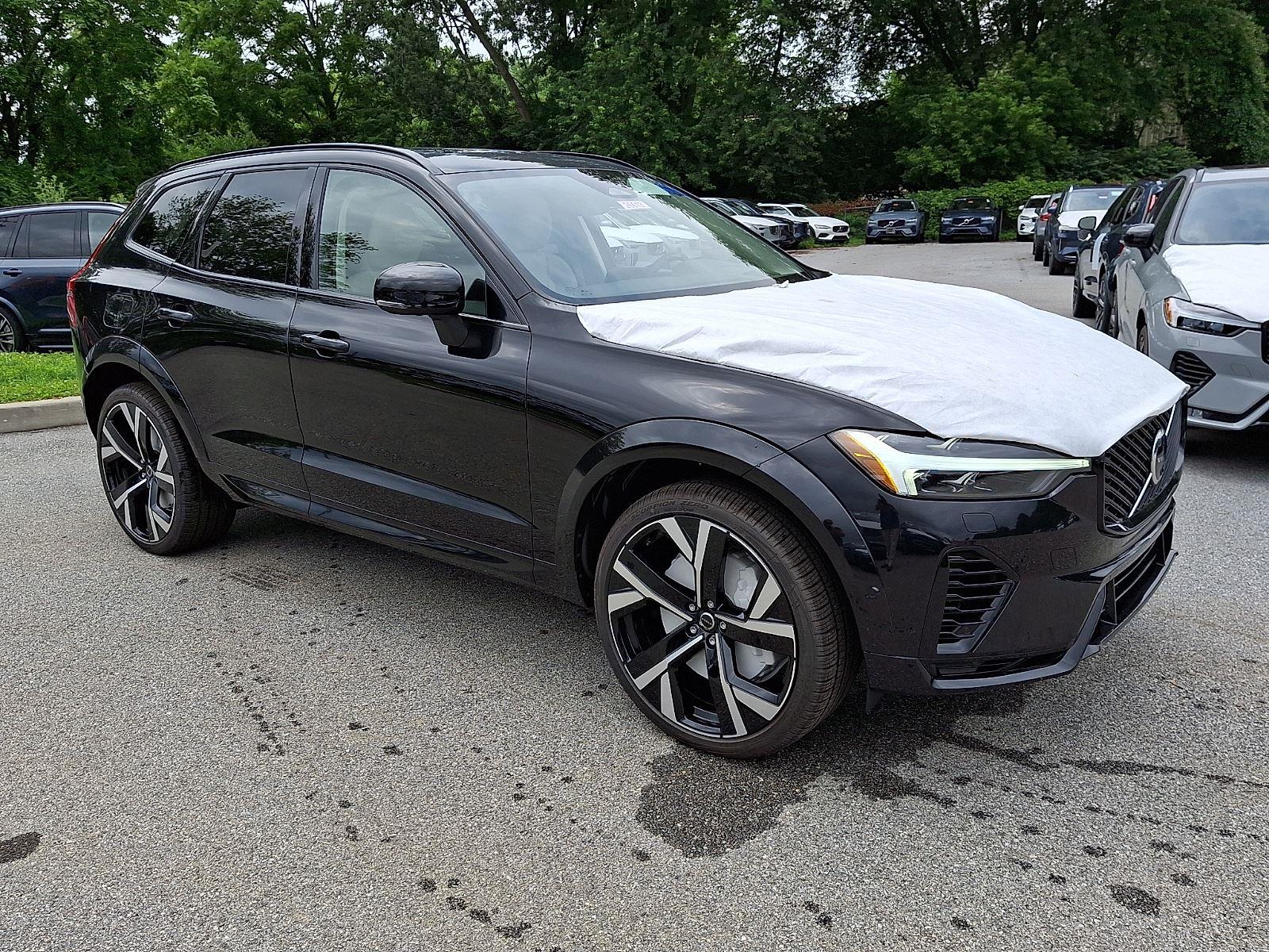 2026 Volvo XC60 Plug-In Hybrid