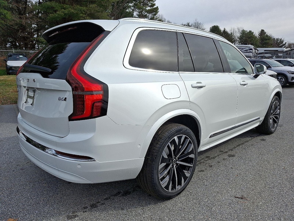 New 2026 Volvo XC90 B6 Ultra 7-Seater SUV
