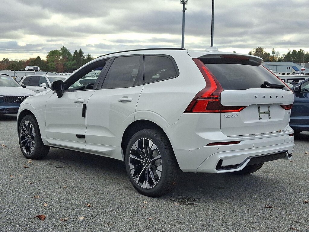 New 2026 Volvo XC60 B5 Plus SUV