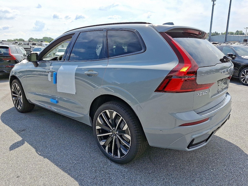 New 2026 Volvo XC60 B5 Ultra SUV