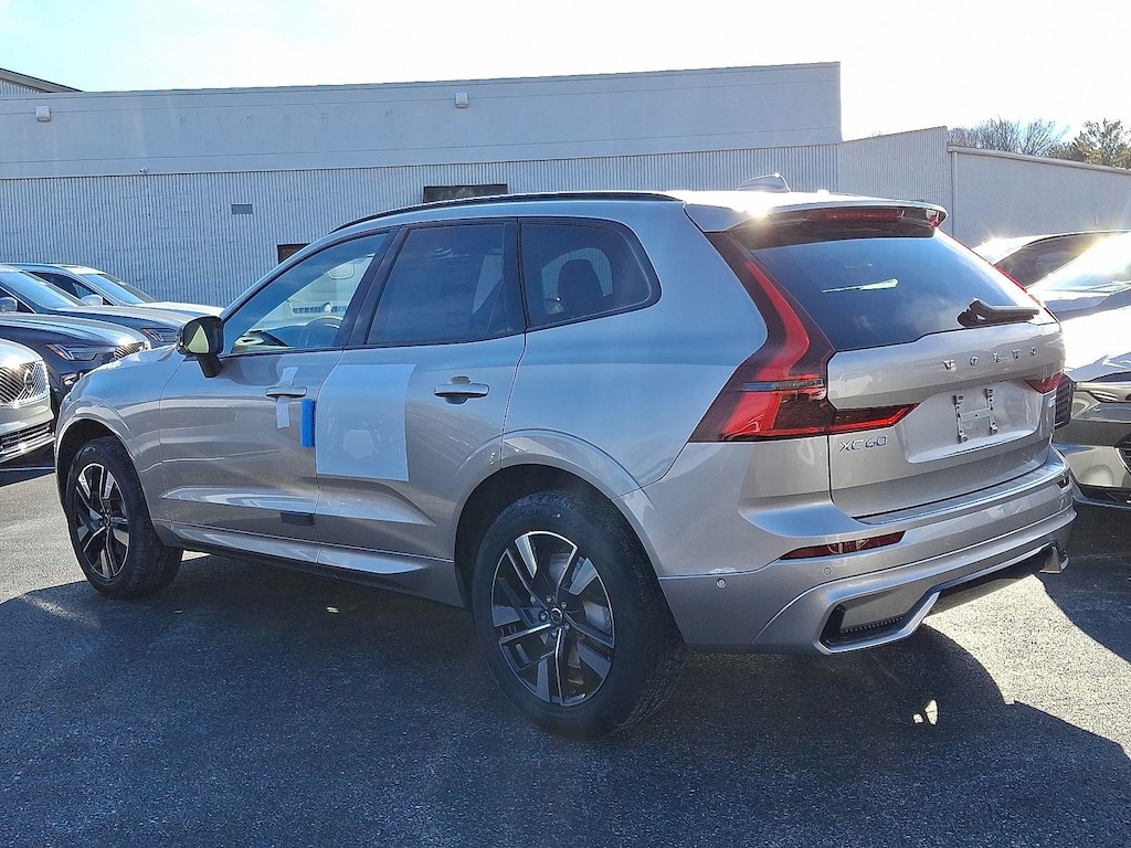 New 2026 Volvo XC60 B5 Plus SUV