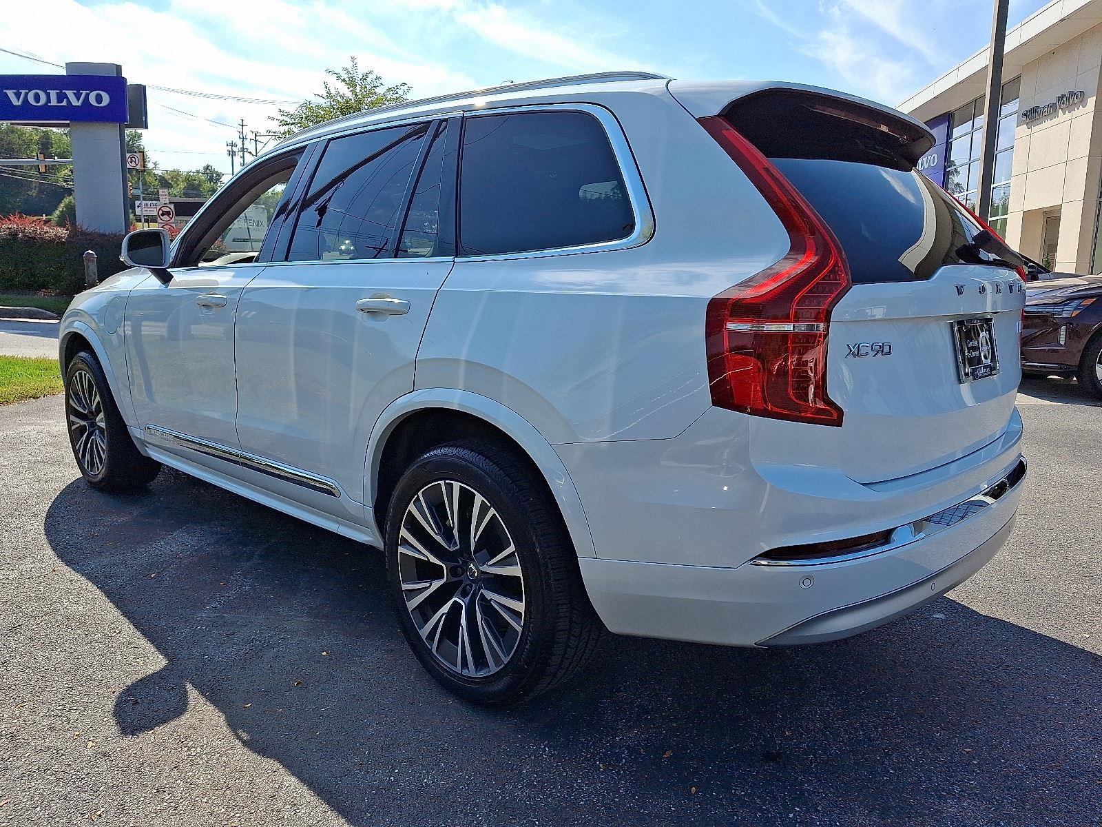 2022 Volvo XC90 Recharge T8 Inscription Expression photo 4