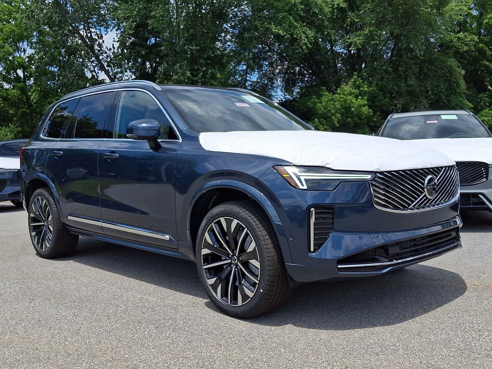 2026 Volvo XC90 plug-in hybrid