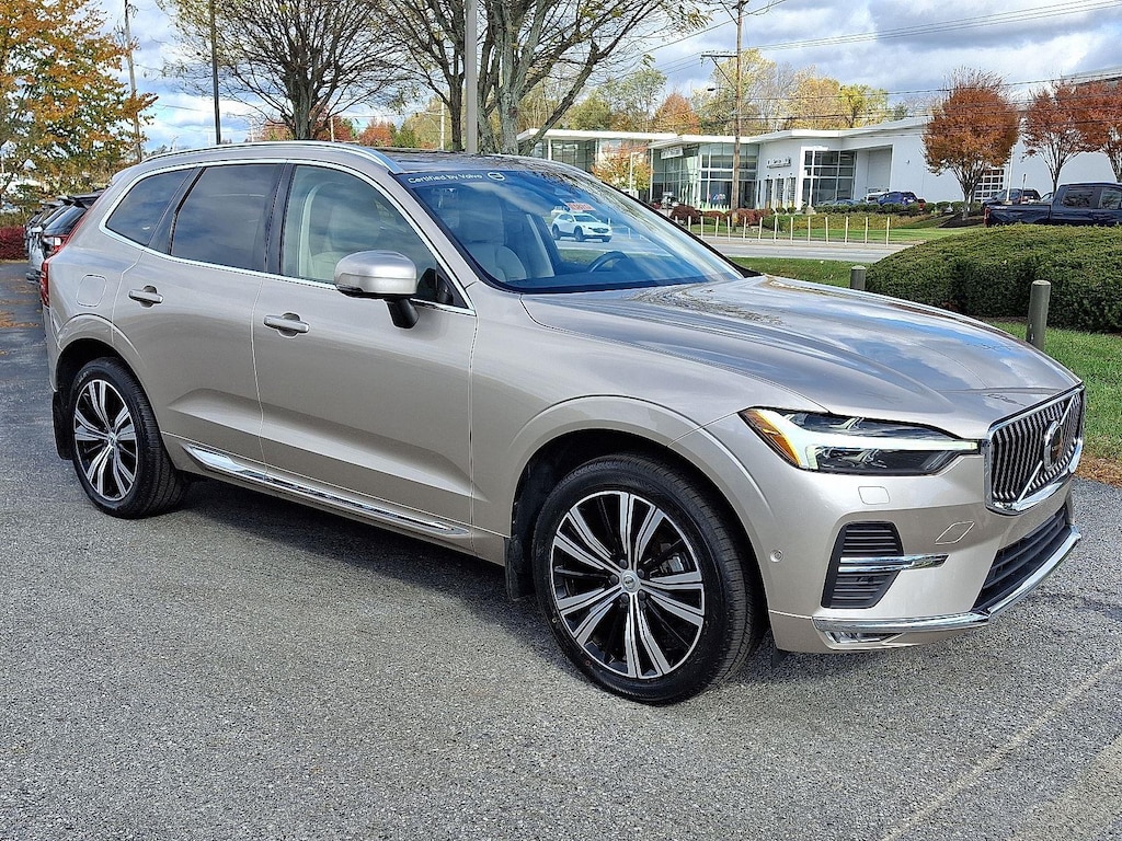 Certified 2023 Volvo XC60 Plus Bright Theme SUV