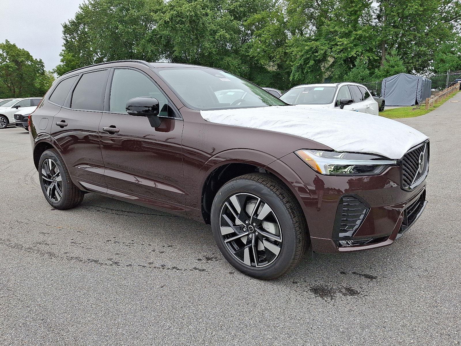 2026 Volvo XC60 B5 Core