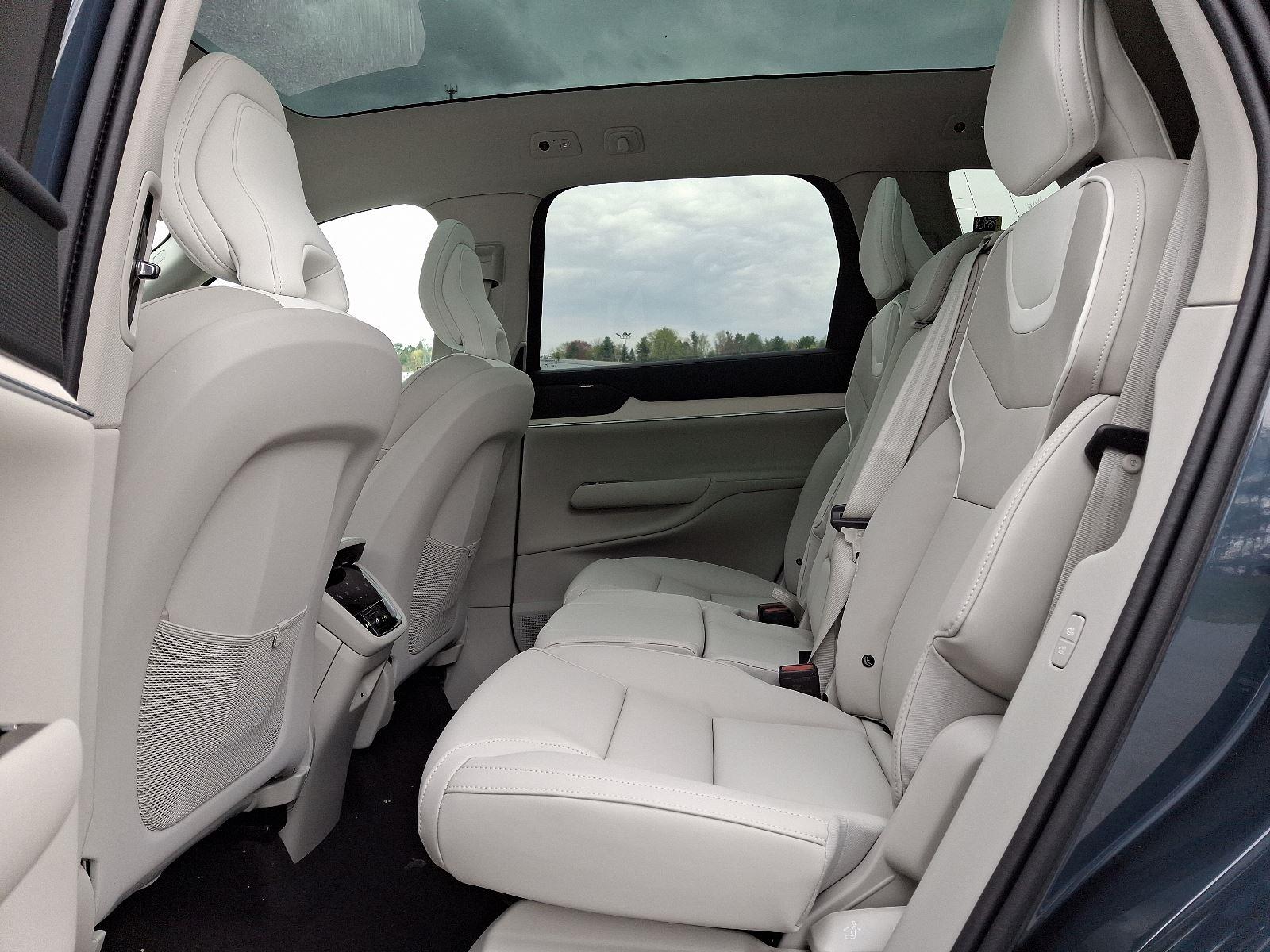 Msrp Used Liquid Carbon Metallic 2025 Acura RDX w/A-Spec Advance
