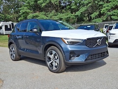 2026 Volvo XC40 B5 Plus AWD SUV
