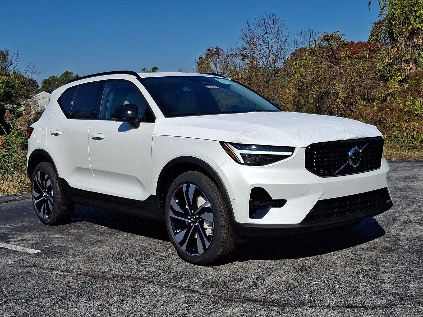 2026 Volvo XC40