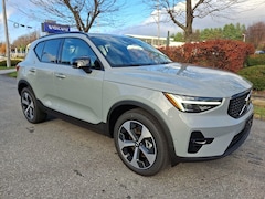 2026 Volvo XC40 B5 Plus AWD SUV