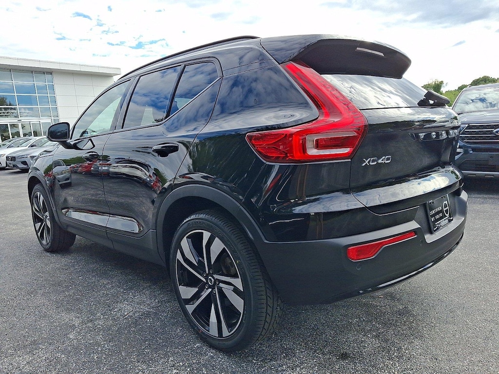 Certified 2023 Volvo XC40 Plus Dark Theme SUV