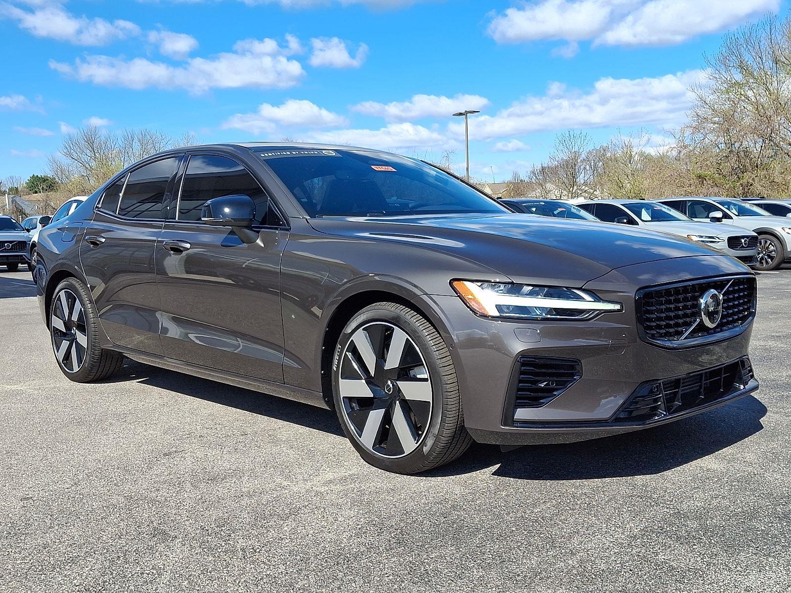 2025 Volvo S60 T8 Recharge Ultra Dark AWD's photo
