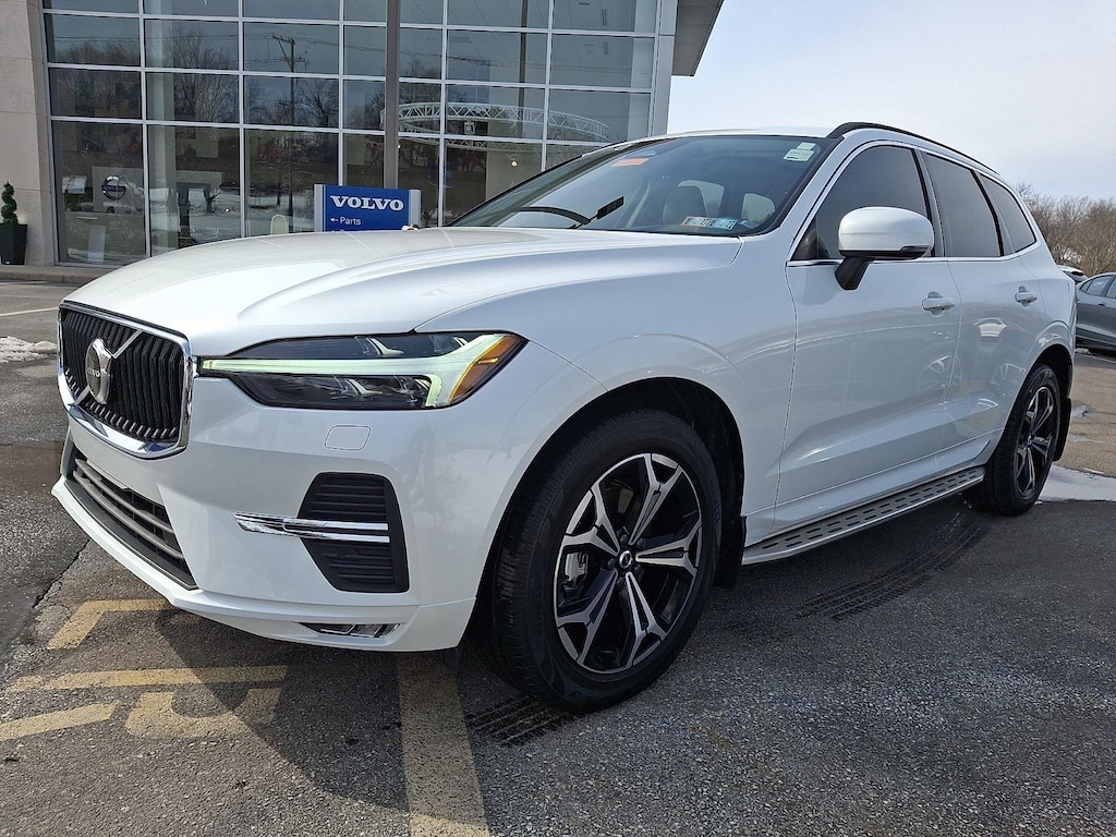 Certified 2022 Volvo XC60 Momentum SUV