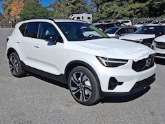2026 Volvo XC40 B5 Ultra AWD SUV