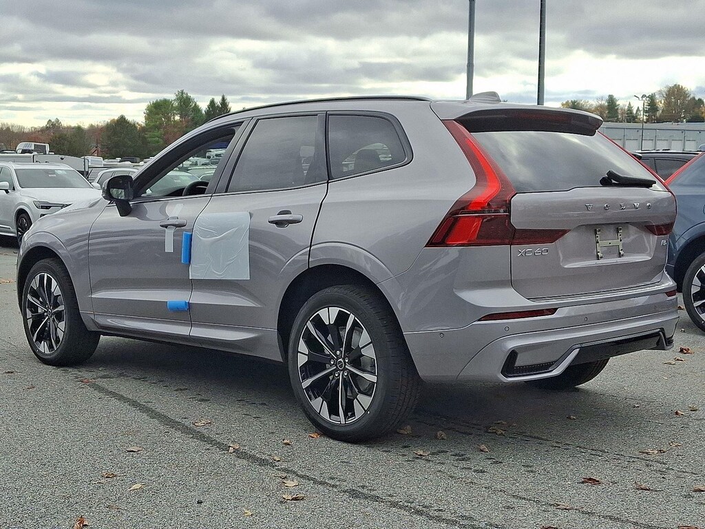 New 2026 Volvo XC60 B5 Plus SUV