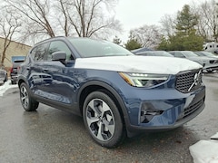2026 Volvo XC40 B5 Plus AWD SUV