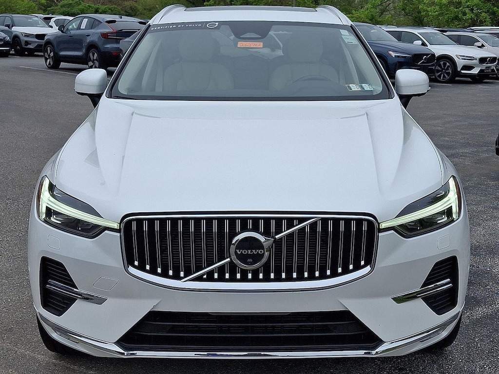 Certified 2023 Volvo XC60 Plus Bright Theme SUV