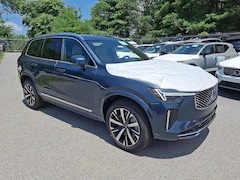 2026 Volvo XC90 B5 Core AWD SUV