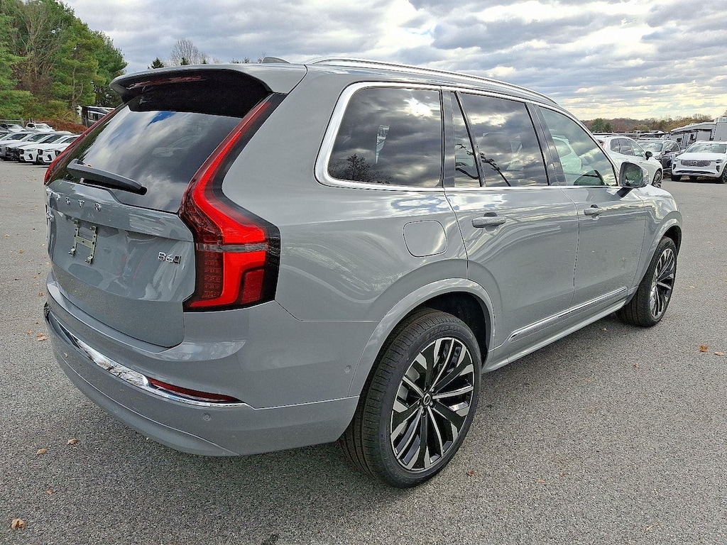 New 2026 Volvo XC90 B6 Ultra 7-Seater SUV