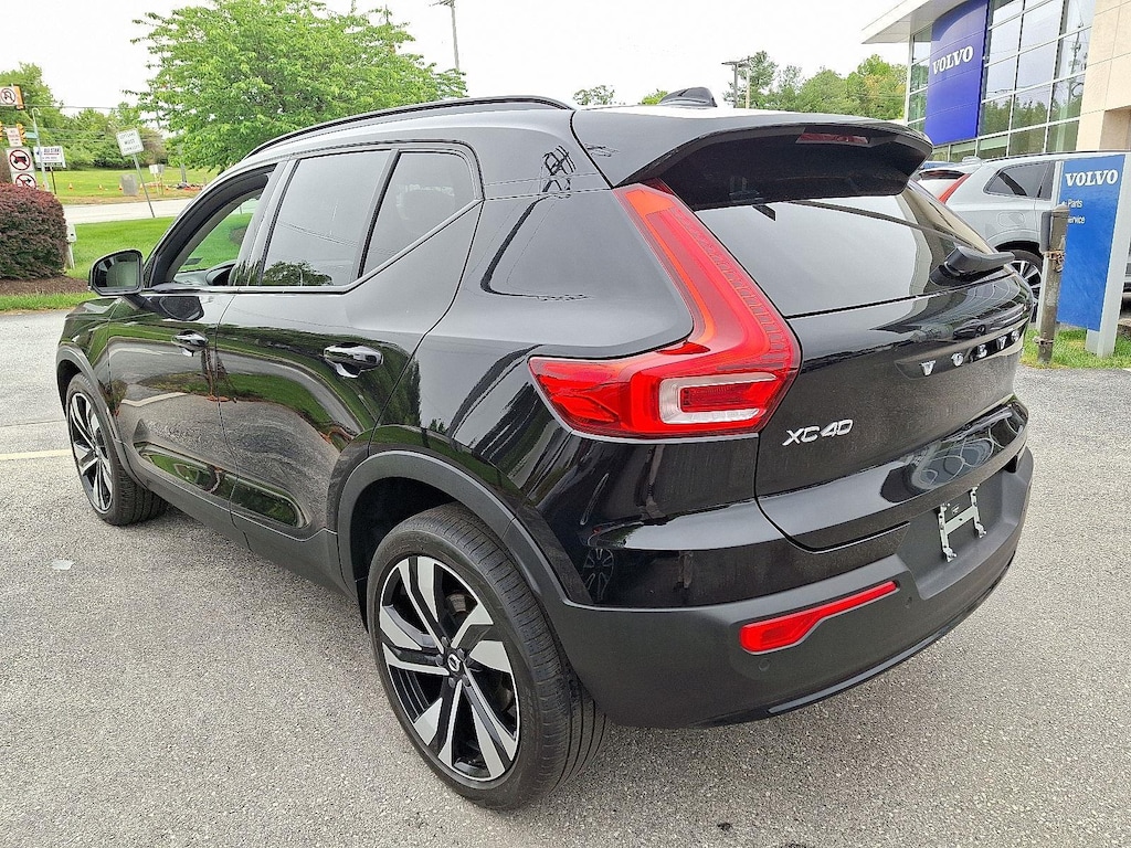 Certified 2023 Volvo XC40 Plus Dark Theme SUV