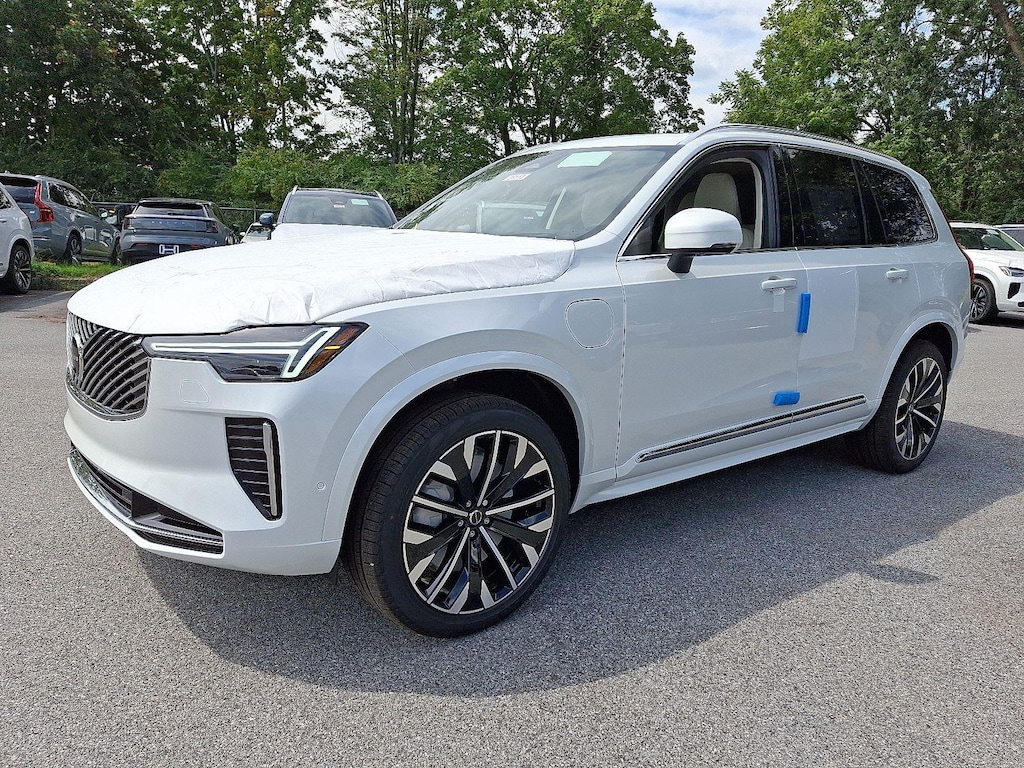 New 2026 Volvo XC90 plug-in hybrid T8 Ultra 7-Seater SUV