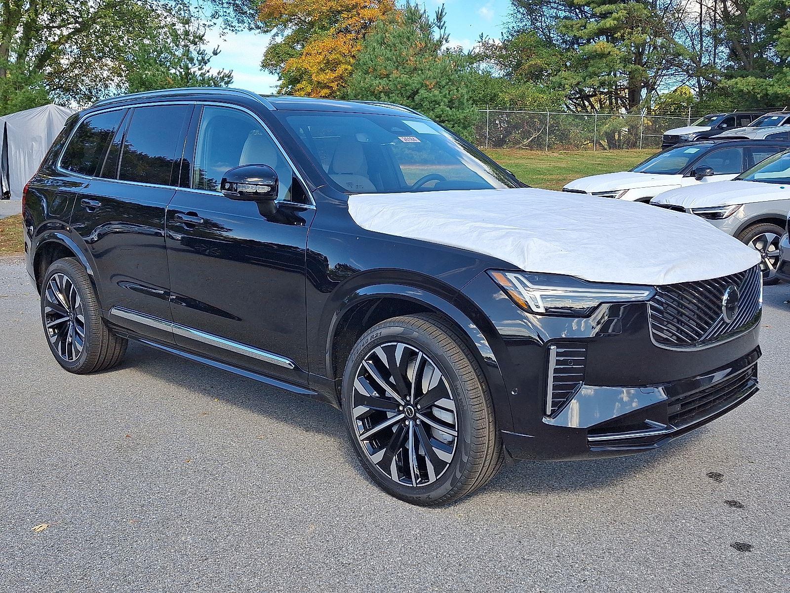 2026 Volvo XC90 Plus's photo