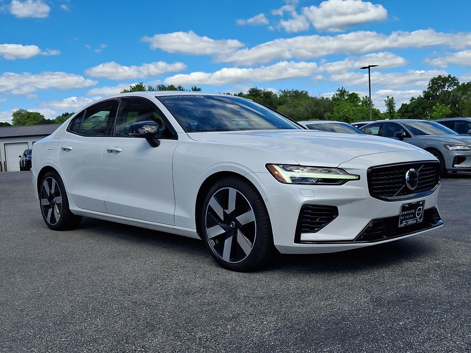  Volvo S60 Recharge Plug-In Hybrid