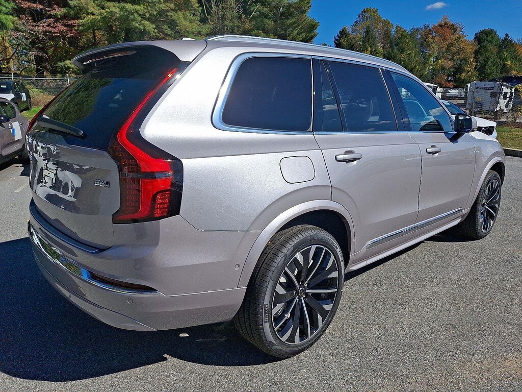 New 2026 Volvo XC90 B6 Plus 7-Seater SUV