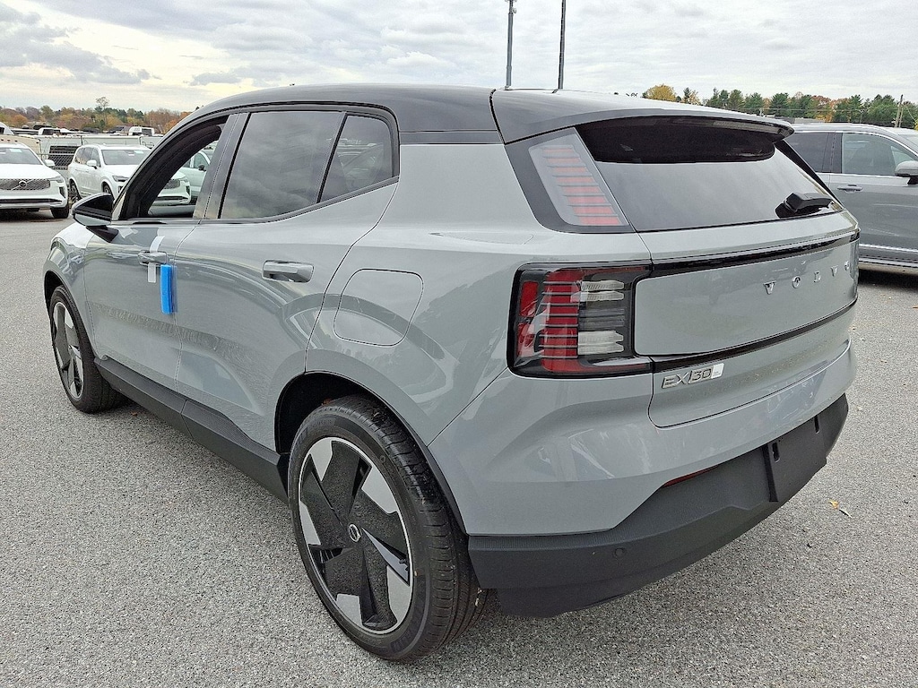 New 2026 Volvo EX30 Twin Motor Plus SUV