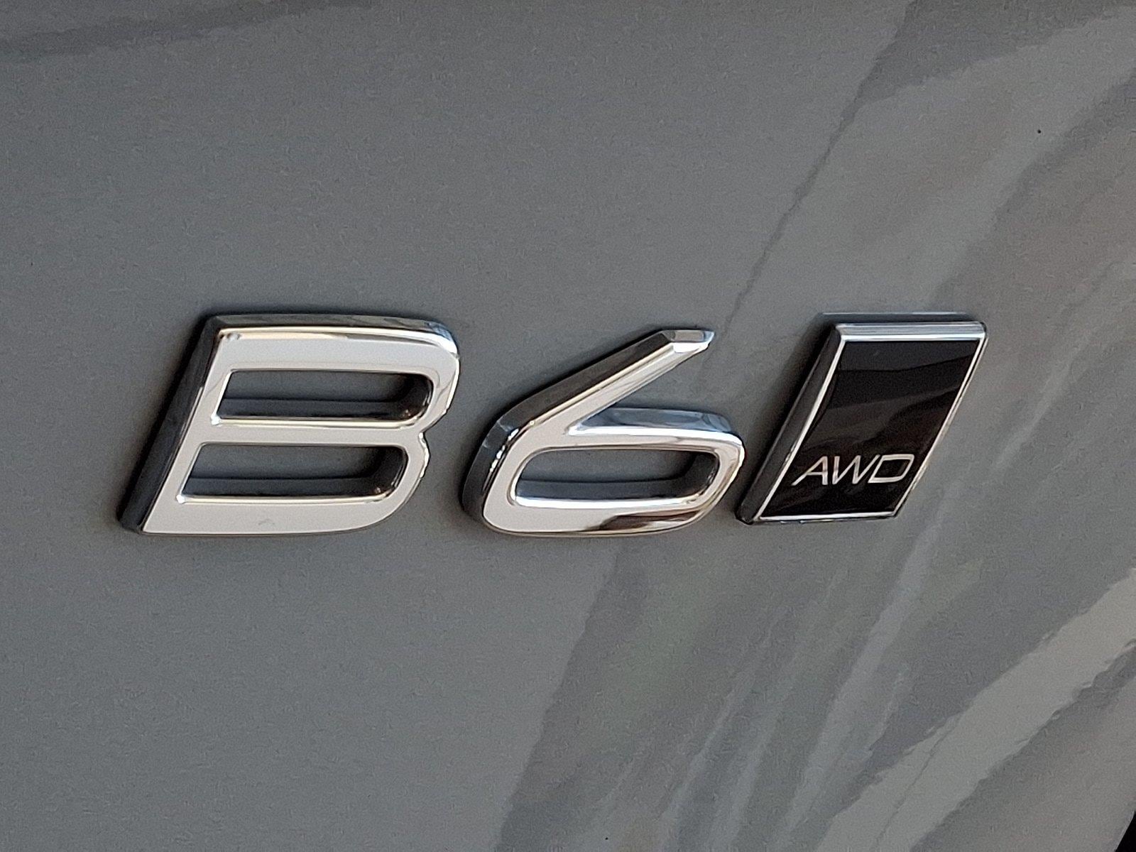 2026 Volvo XC90 Ultra - Photo 16