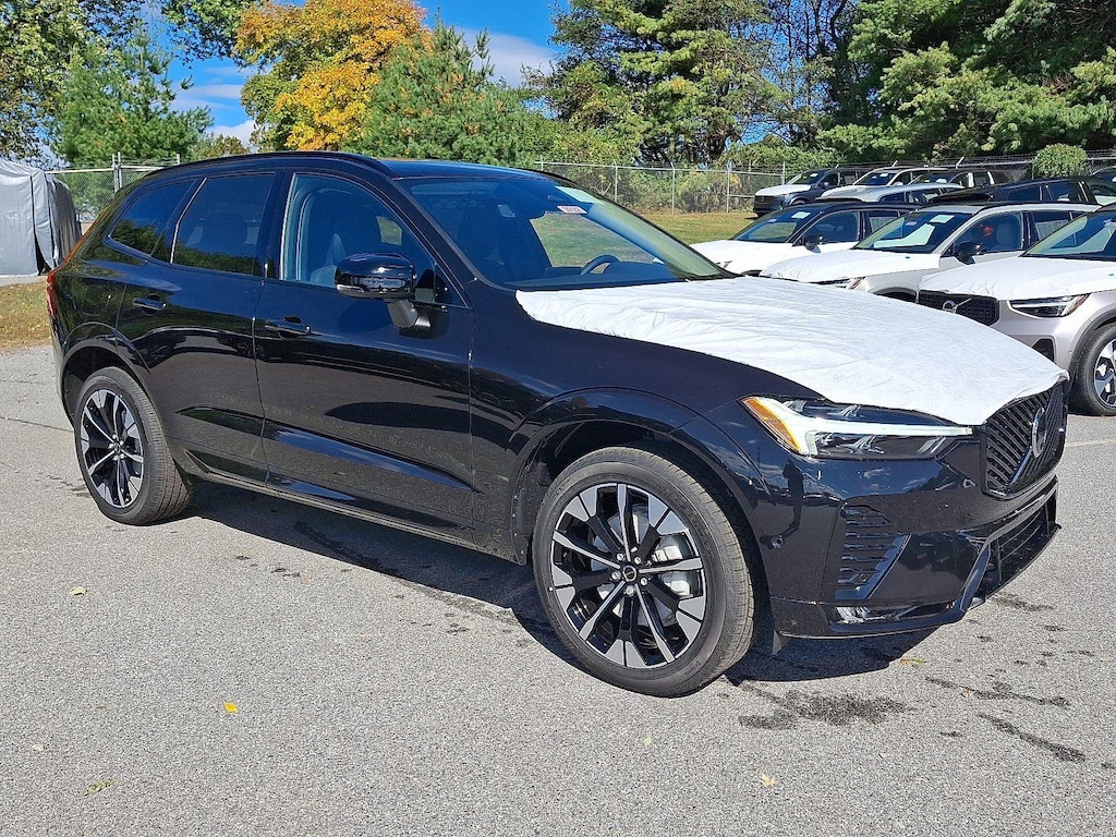 New 2026 Volvo XC60 B5 Plus SUV