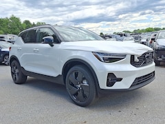 2026 Volvo XC40 B5 Ultra Black Edition AWD SUV