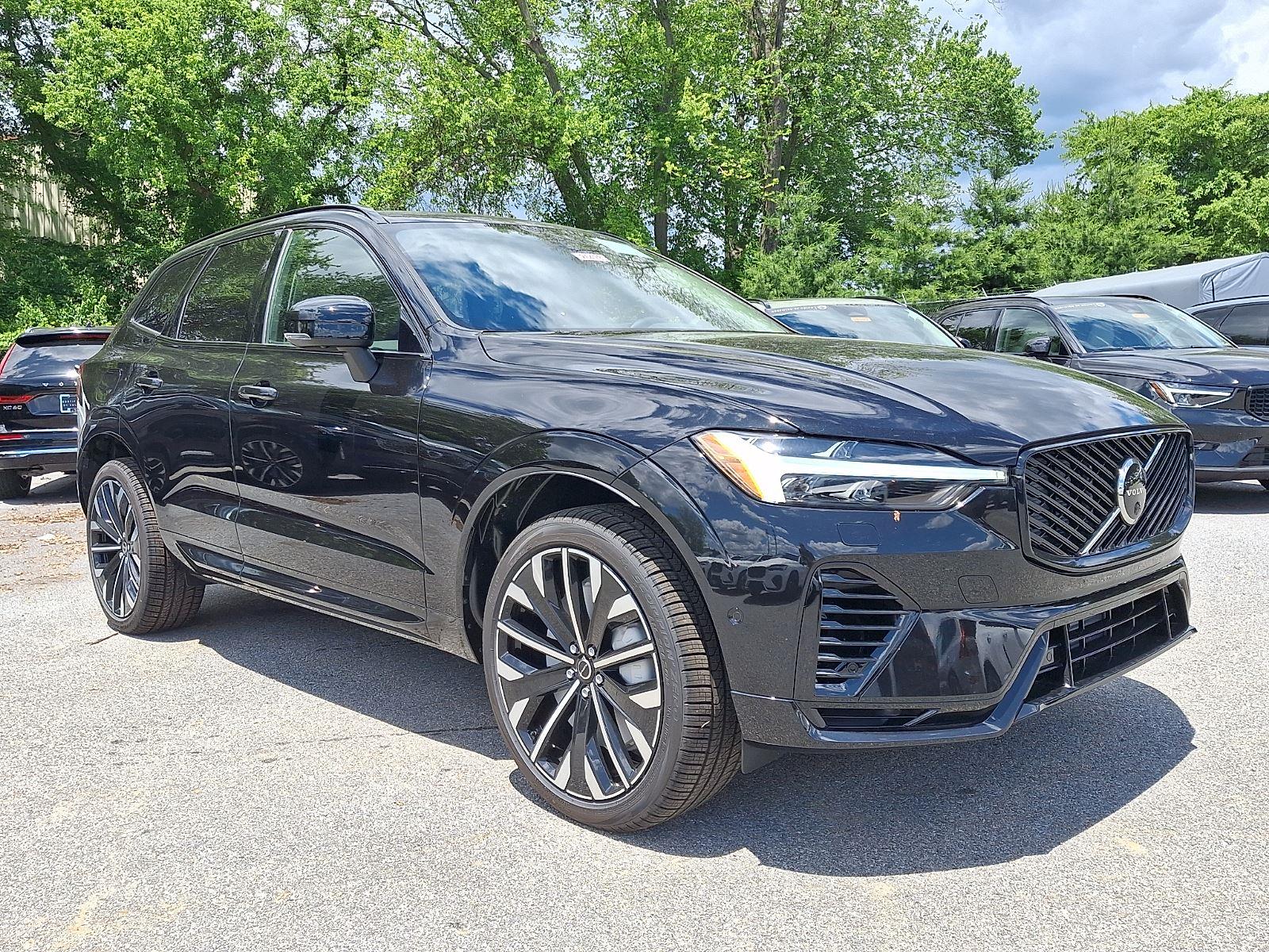 2026 Volvo XC60 T8 Ultra Dark AWD's photo