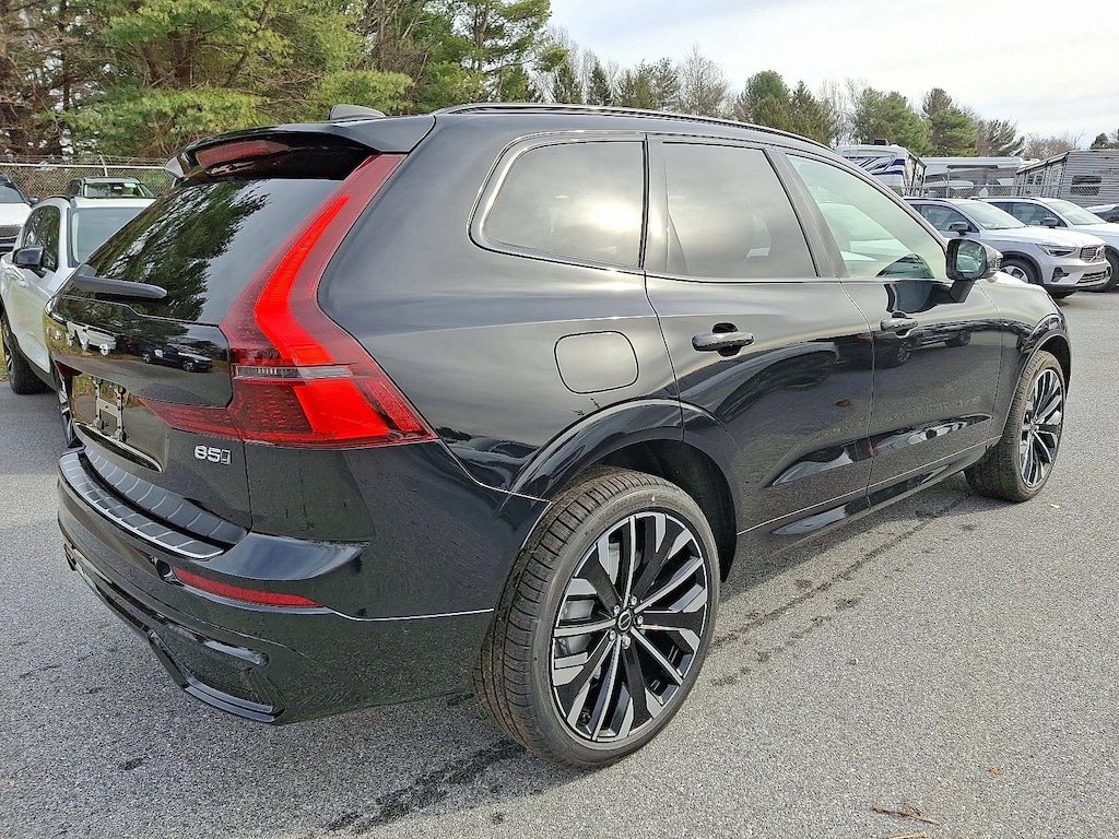 New 2026 Volvo XC60 B5 Ultra SUV