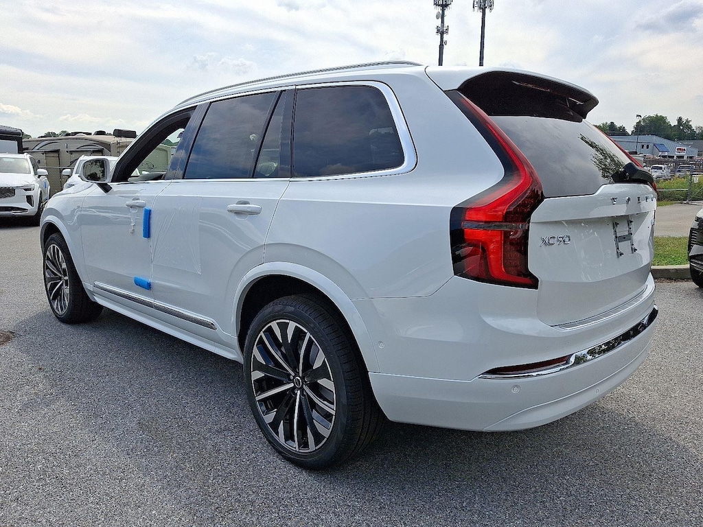 New 2026 Volvo XC90 B6 Plus 7-Seater SUV