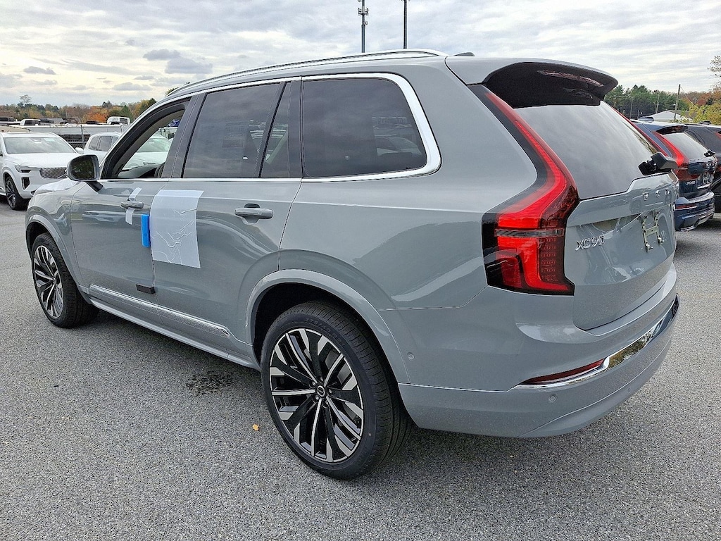 New 2026 Volvo XC90 B6 Ultra 7-Seater SUV