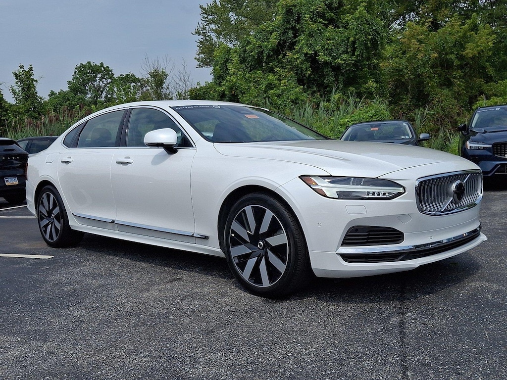 Certified 2024 Volvo S90 Recharge Plug-In Hybrid Ultimate Sedan