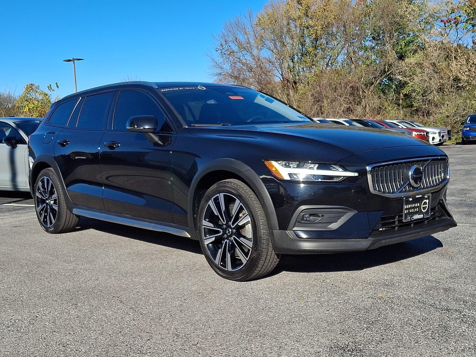2024 Volvo V60 Cross Country